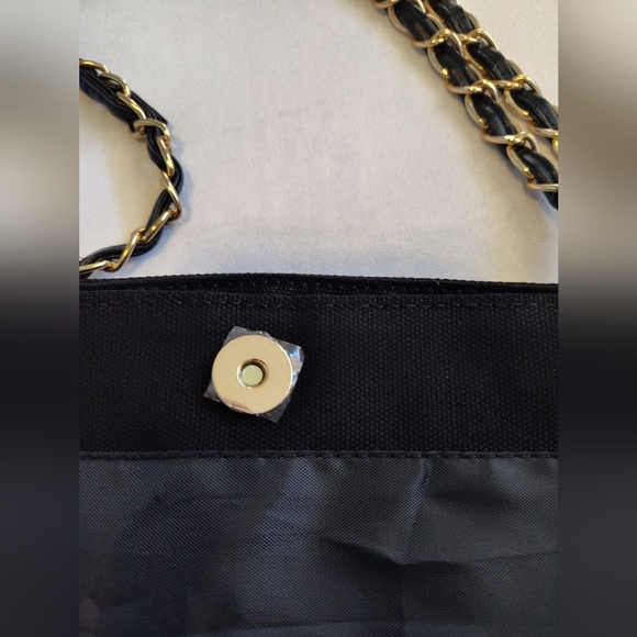 CHANEL Paris NWOT Canvas Chain Tote Bag Black Gold GWP NIP - Picture 3 of 9